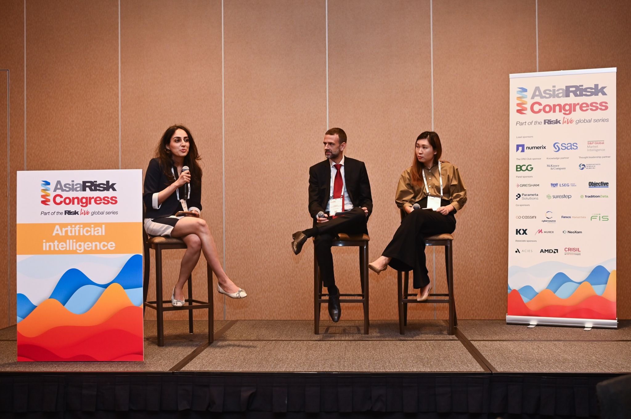 Scaling AI in Financial Institutions: A journey from POCs to Enterprise Transformation